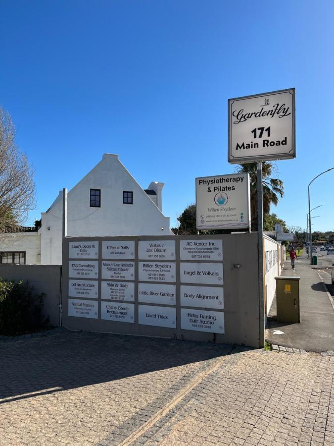Somerset West Garden Apartments 1 Extérieur photo